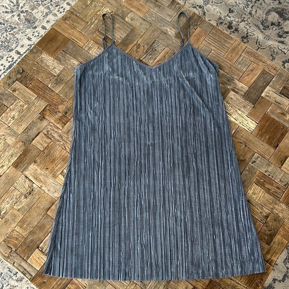 Victoria’s Secret Gray Shimmer Slip Dress - Picture 1 of 8